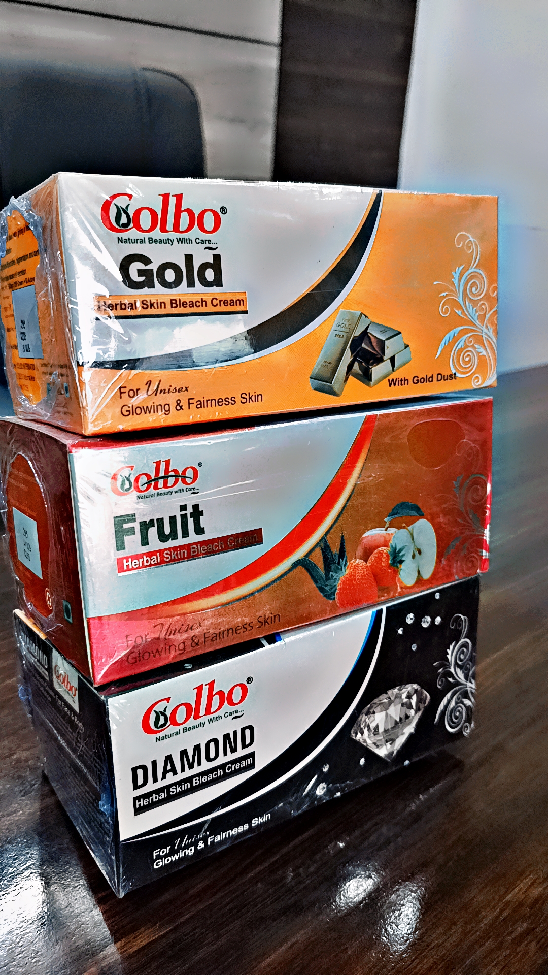 Colbo Herbal Skin Bleach Cream view 2