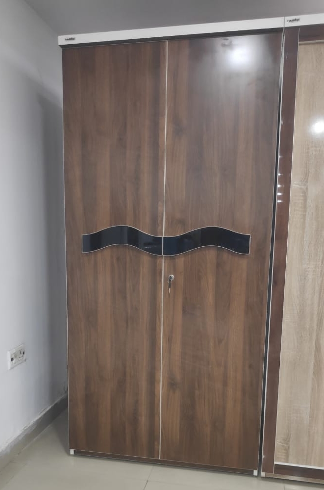 Godrej Woodland Wardrobe view 2
