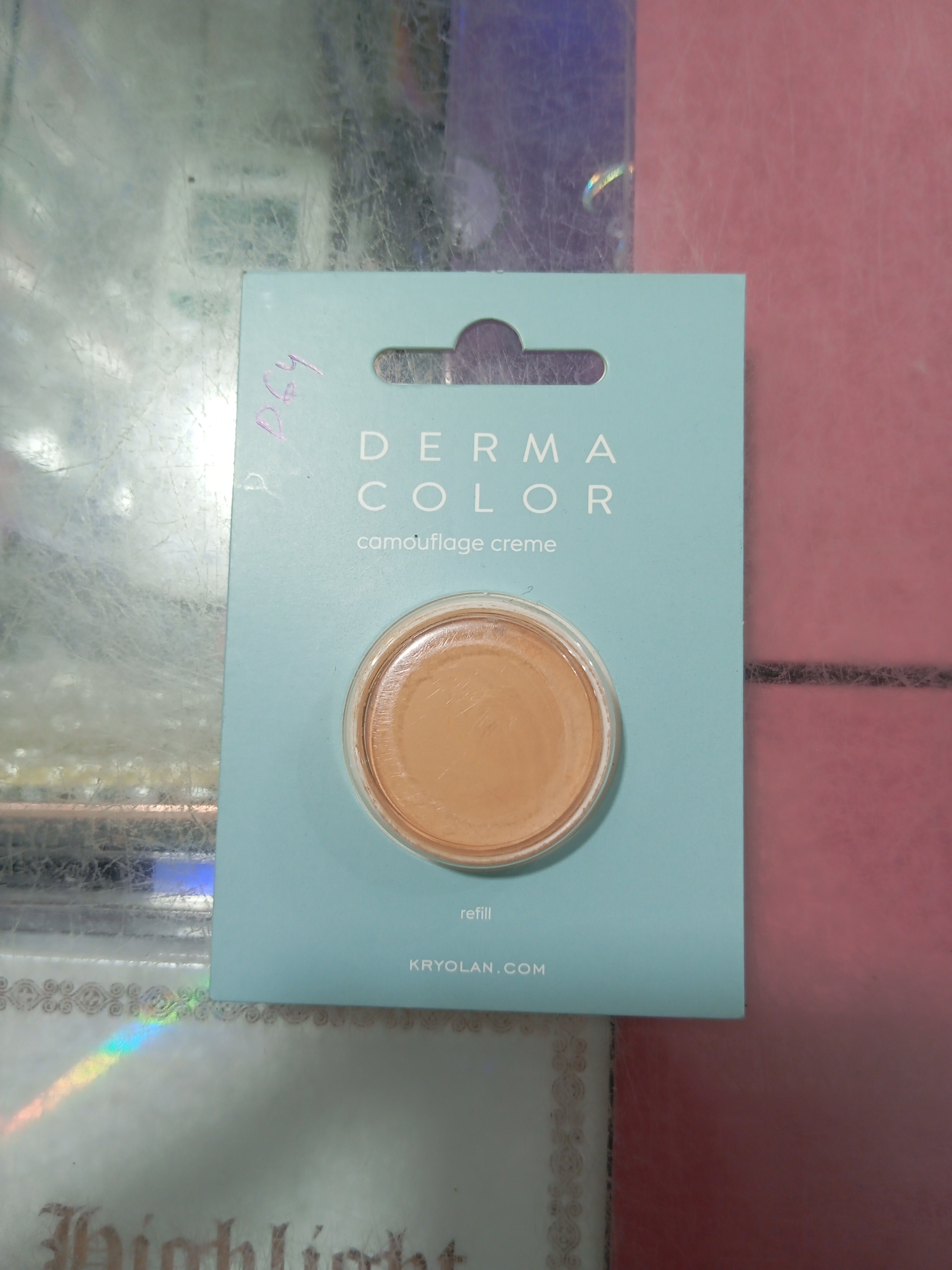 Kryolan Derma Color Camouflage Creme D64 view 2