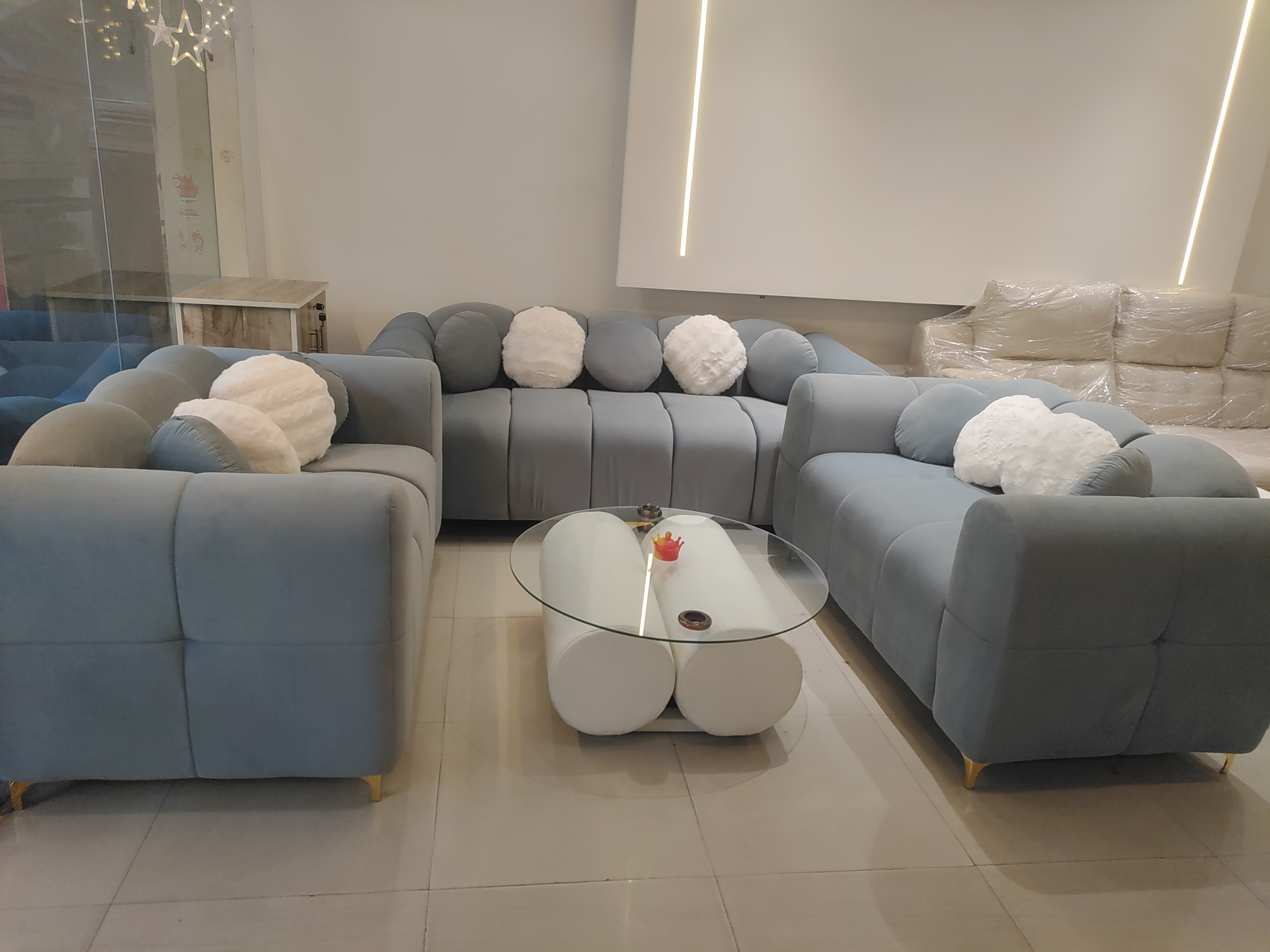 Curved Sofa by Urban Decor view 2