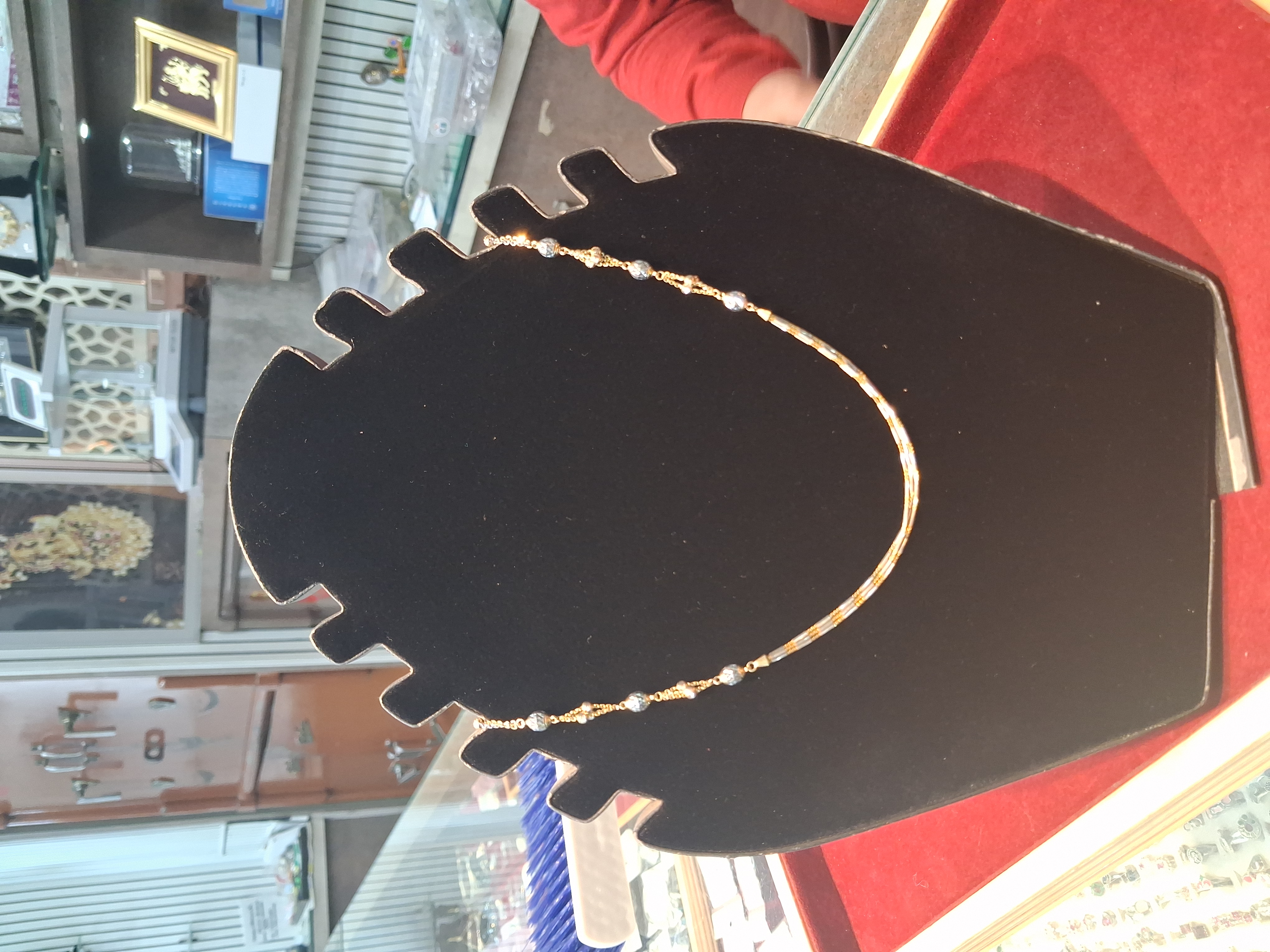 Elegant Gold Necklace view 2