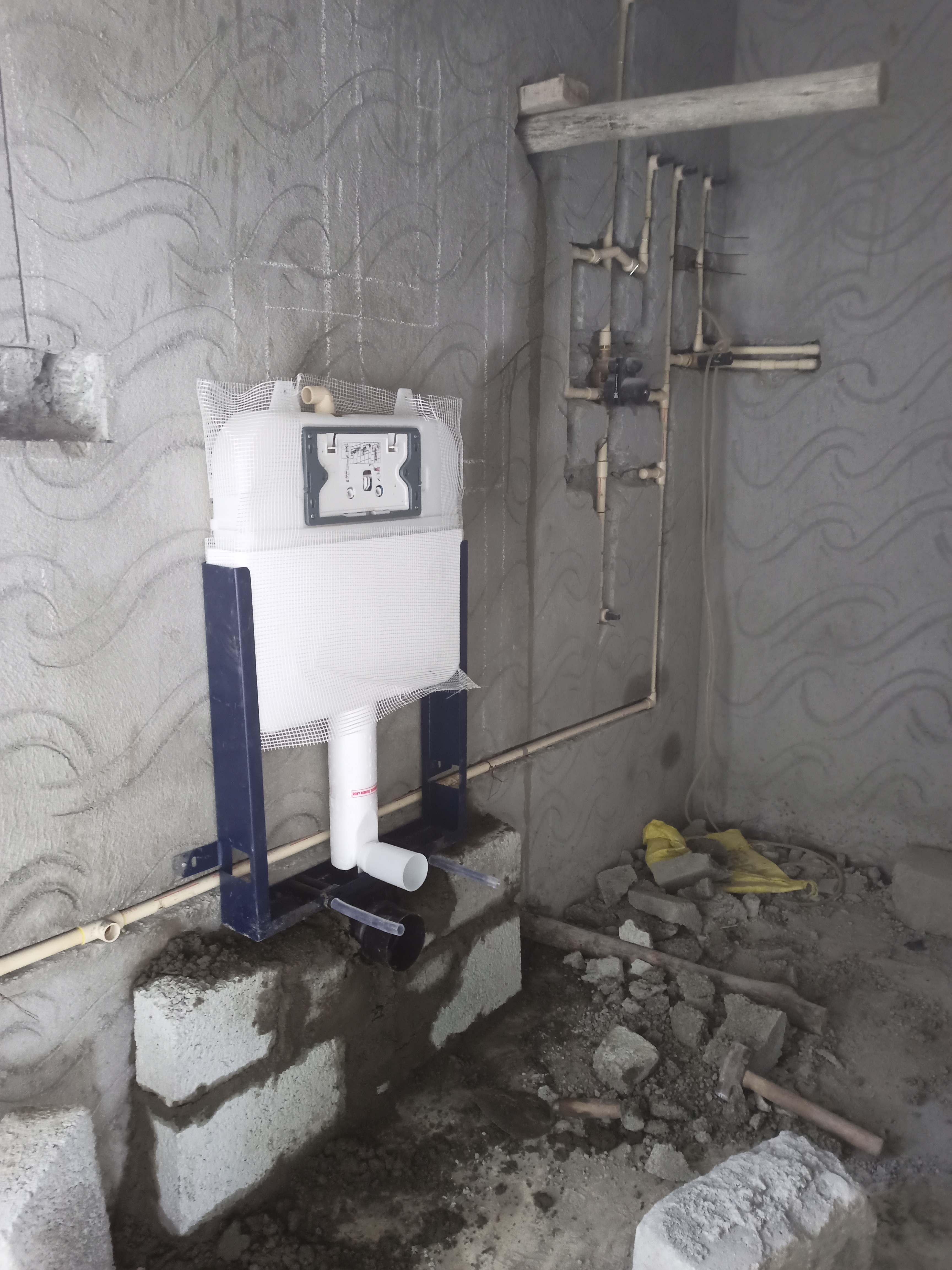 In-Wall Toilet Frame System view 2