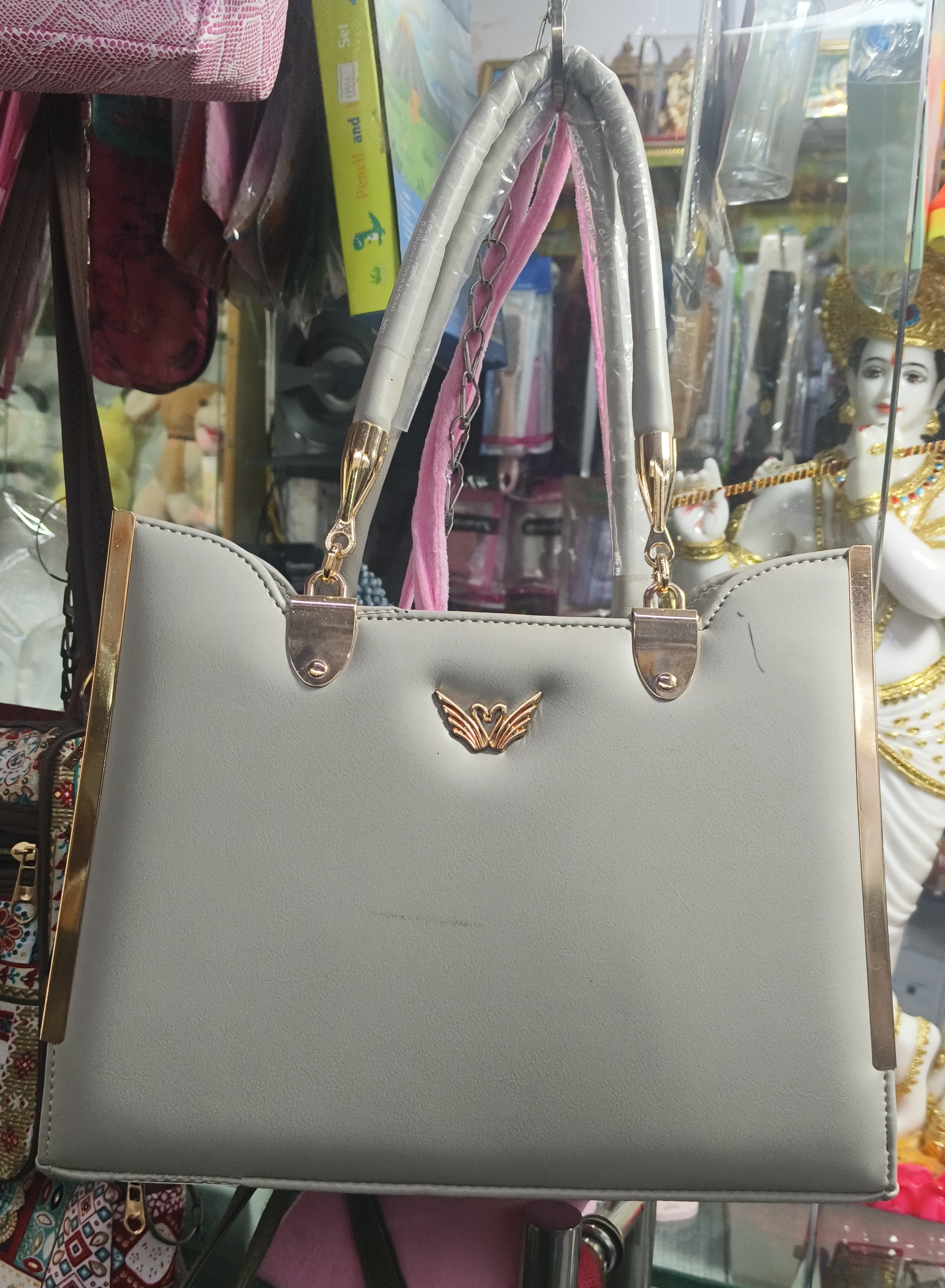 Elegant Handbag view 2