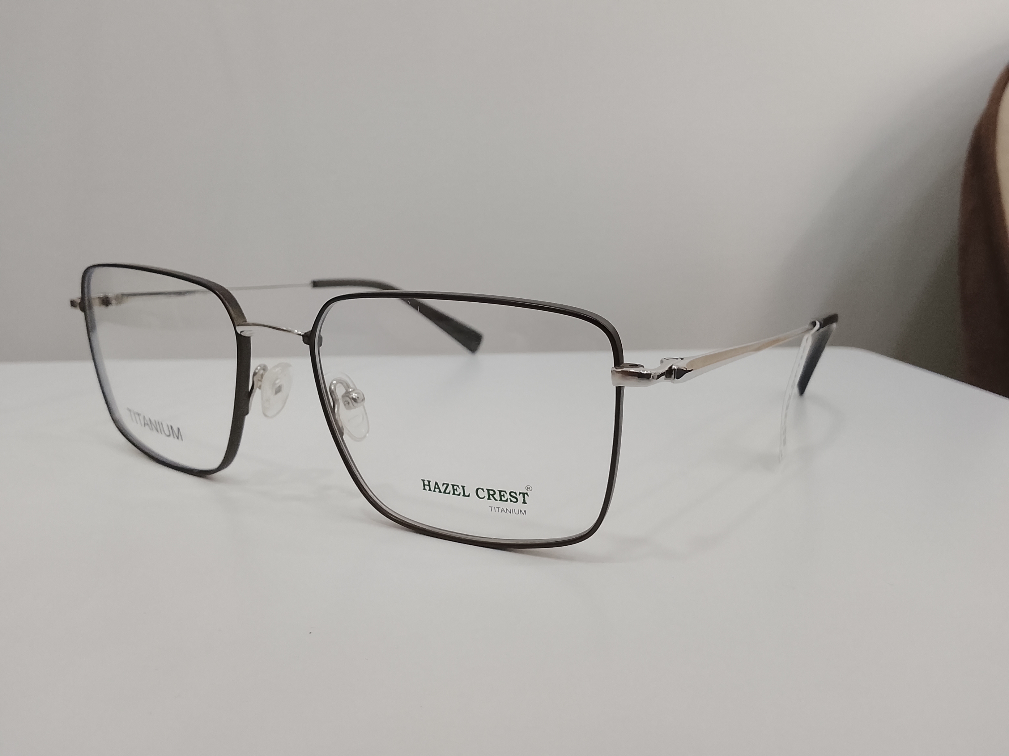 Hazel Crest Titanium Frames,📞 view 2