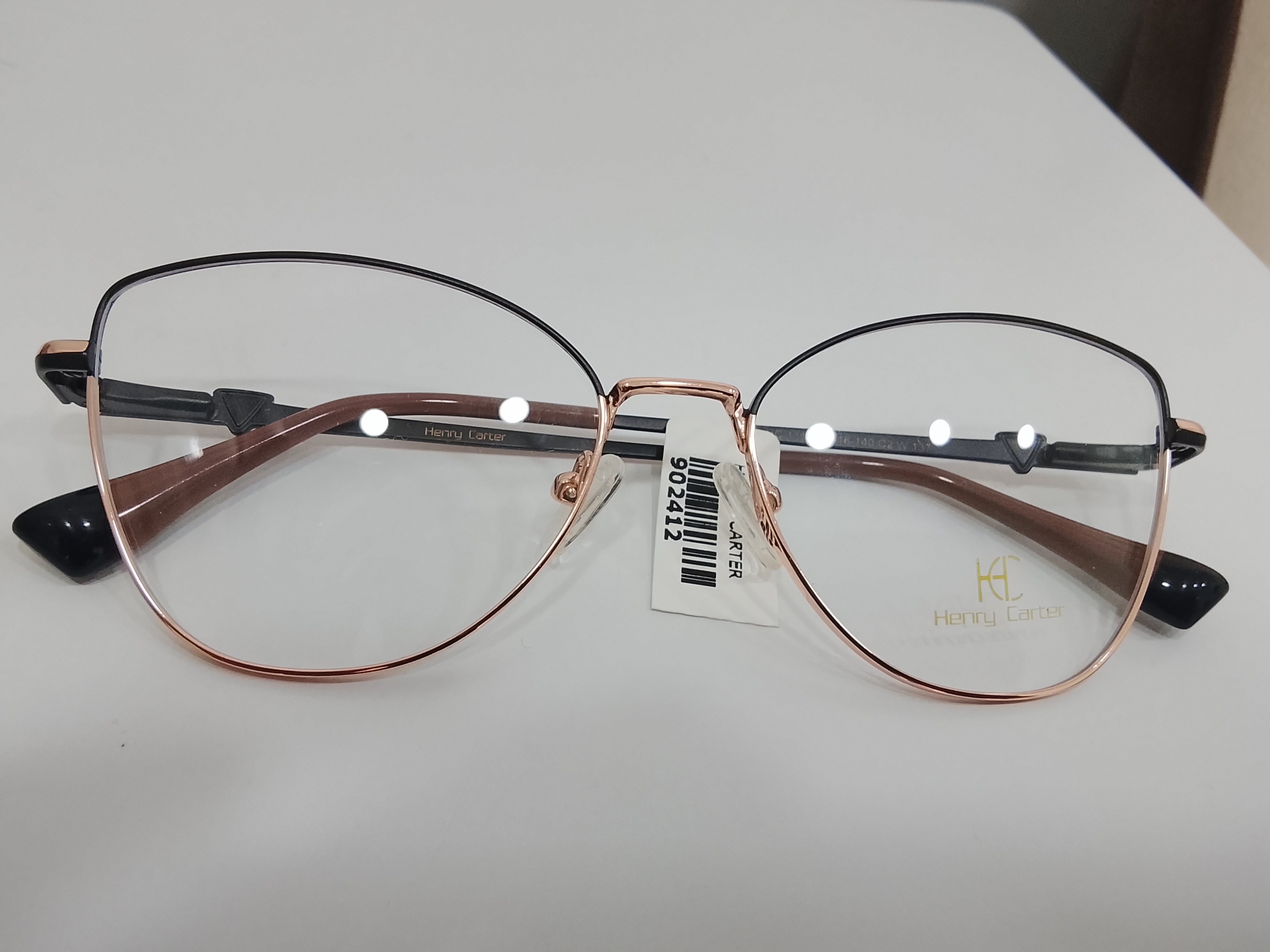 Henry Carter  Frame view 2