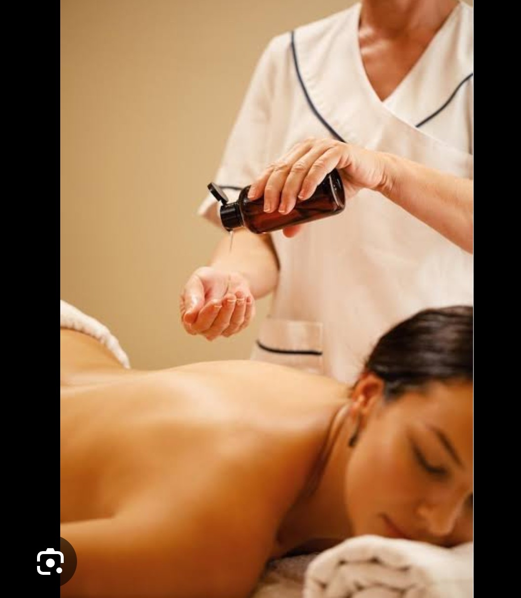 Therapeutic Massage Oil view 2