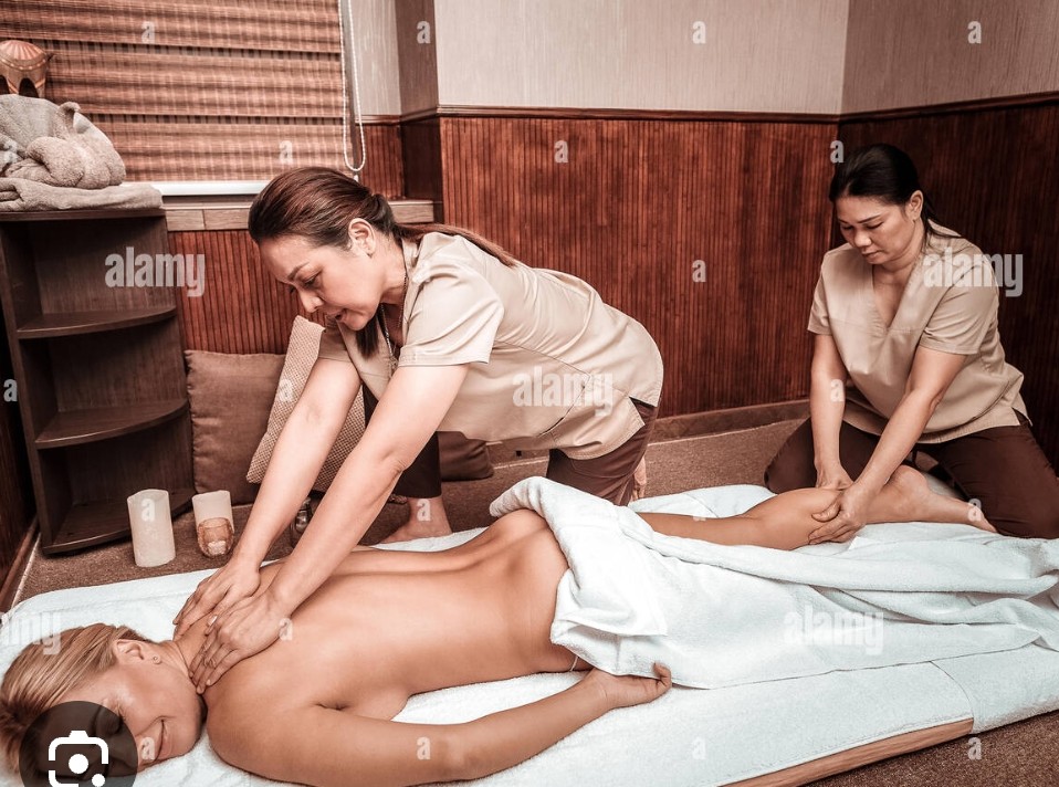 Dual Massage Experience view 2