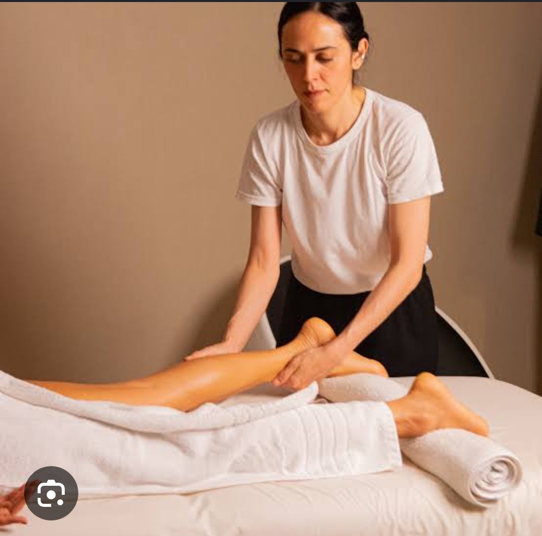Therapeutic Leg Massage view 2