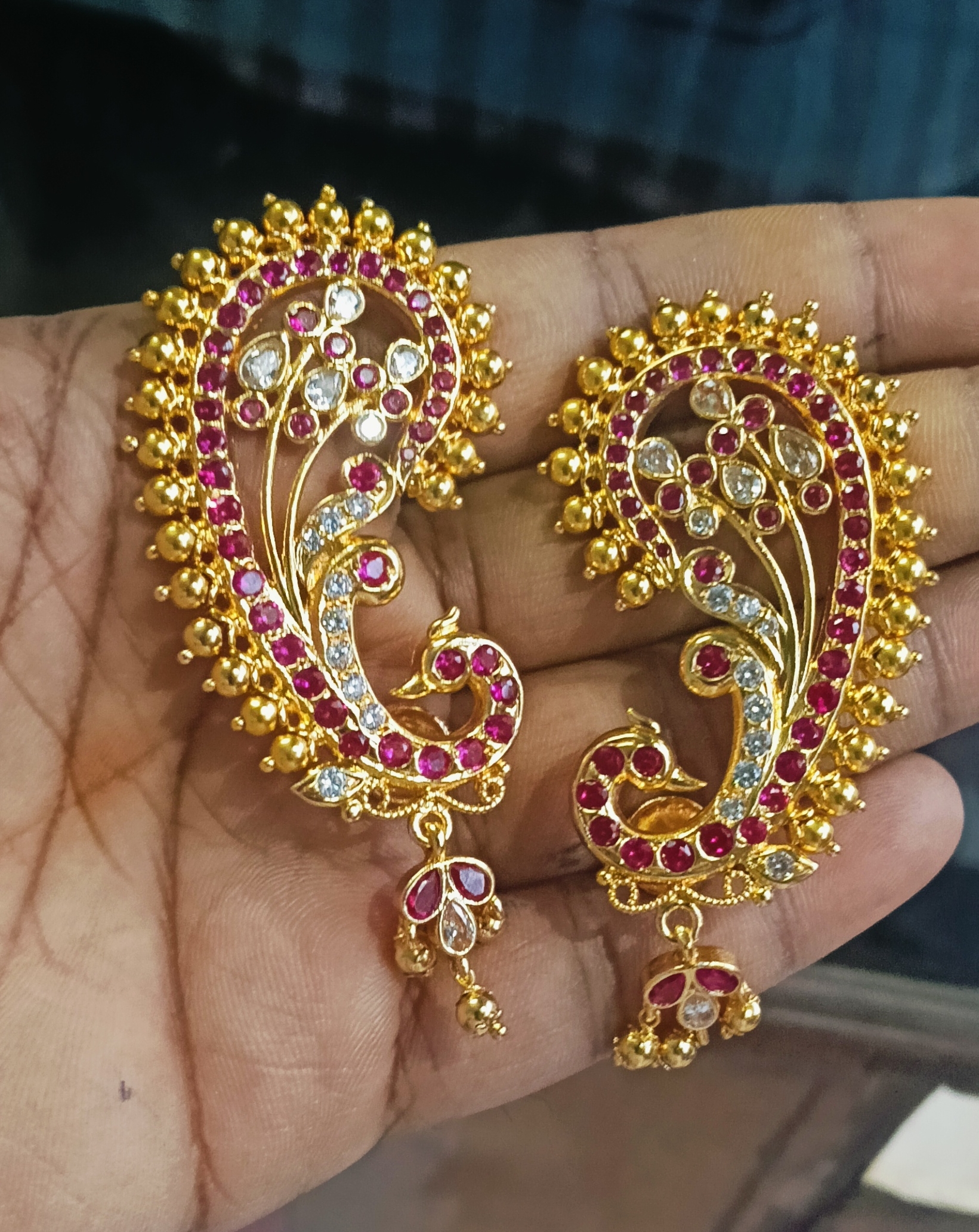 Gold Tone Earcups view 2