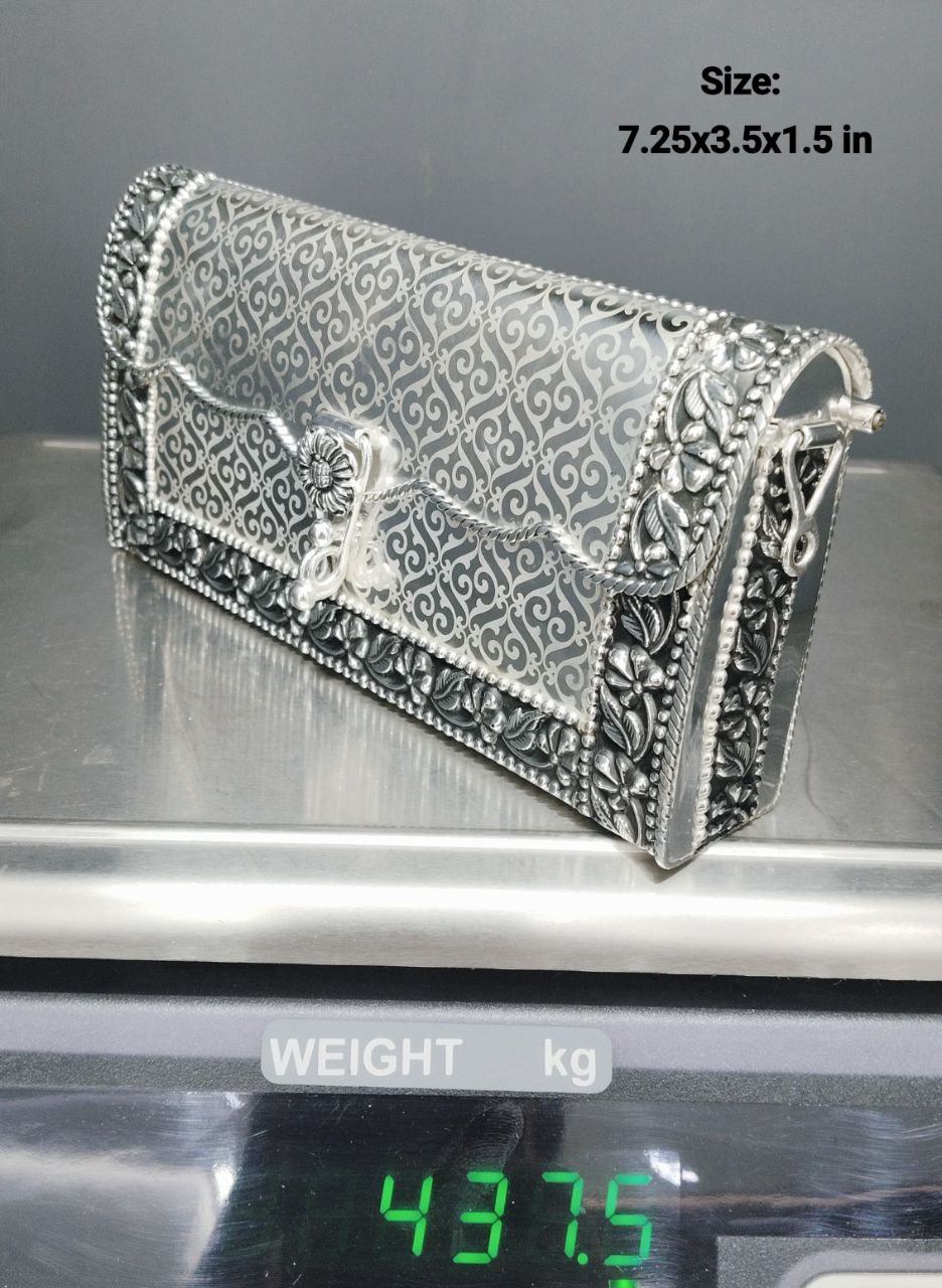 Traditional Silver Purse view 2