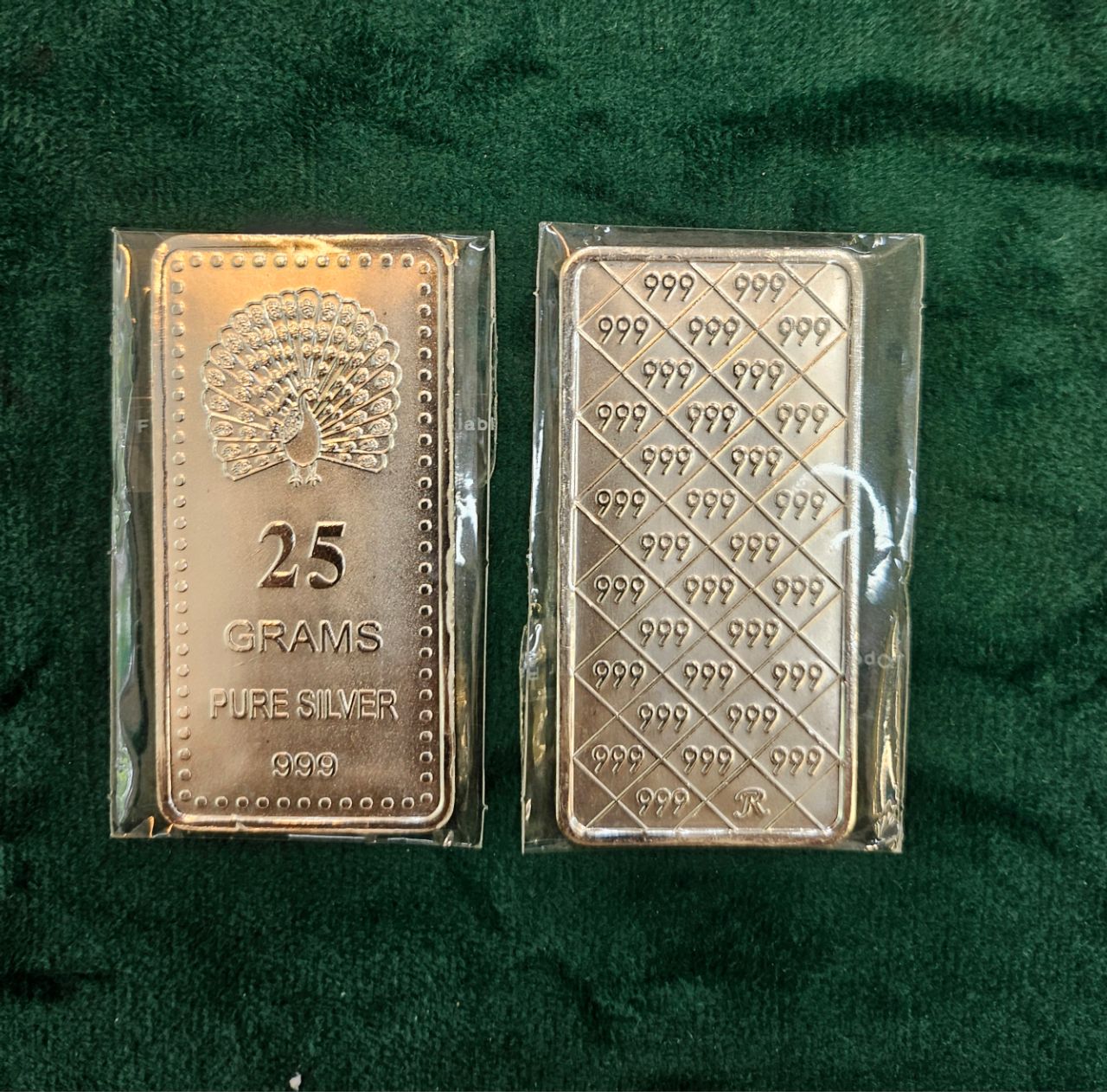 25 Grams Pure Silver Bar view 2