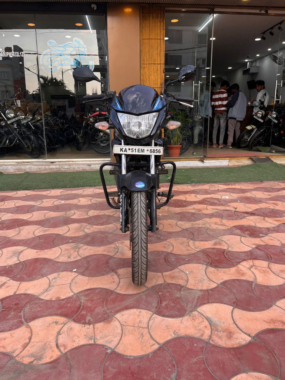 Hero Glamour/2015 Model view 4