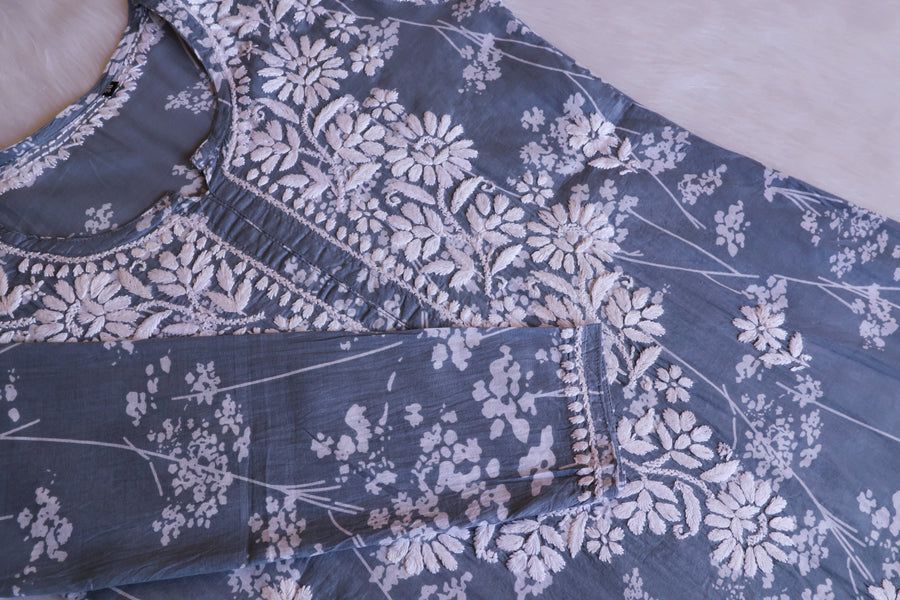 MULMUL LONG HANDWORK KURTI WITH FLORAL WORK. ✨ view 2
