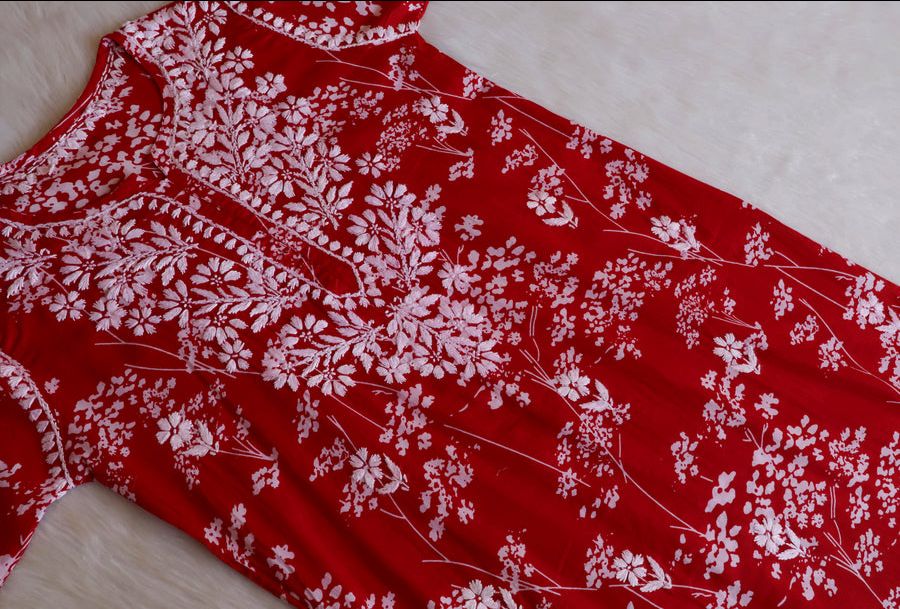 MULMUL LONG HANDWORK KURTI WITH FLORAL PRINT. view 2