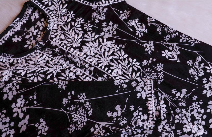 MULMUL LONG HANDWORK KURTI WITH FLORAL PRINT view 2