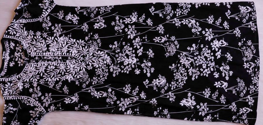 MULMUL LONG HANDWORK KURTI WITH FLORAL PRINT view 4