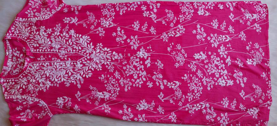 LONG MULMUL HANDWORK KURTI WITH FLORAL PRINT. view 4