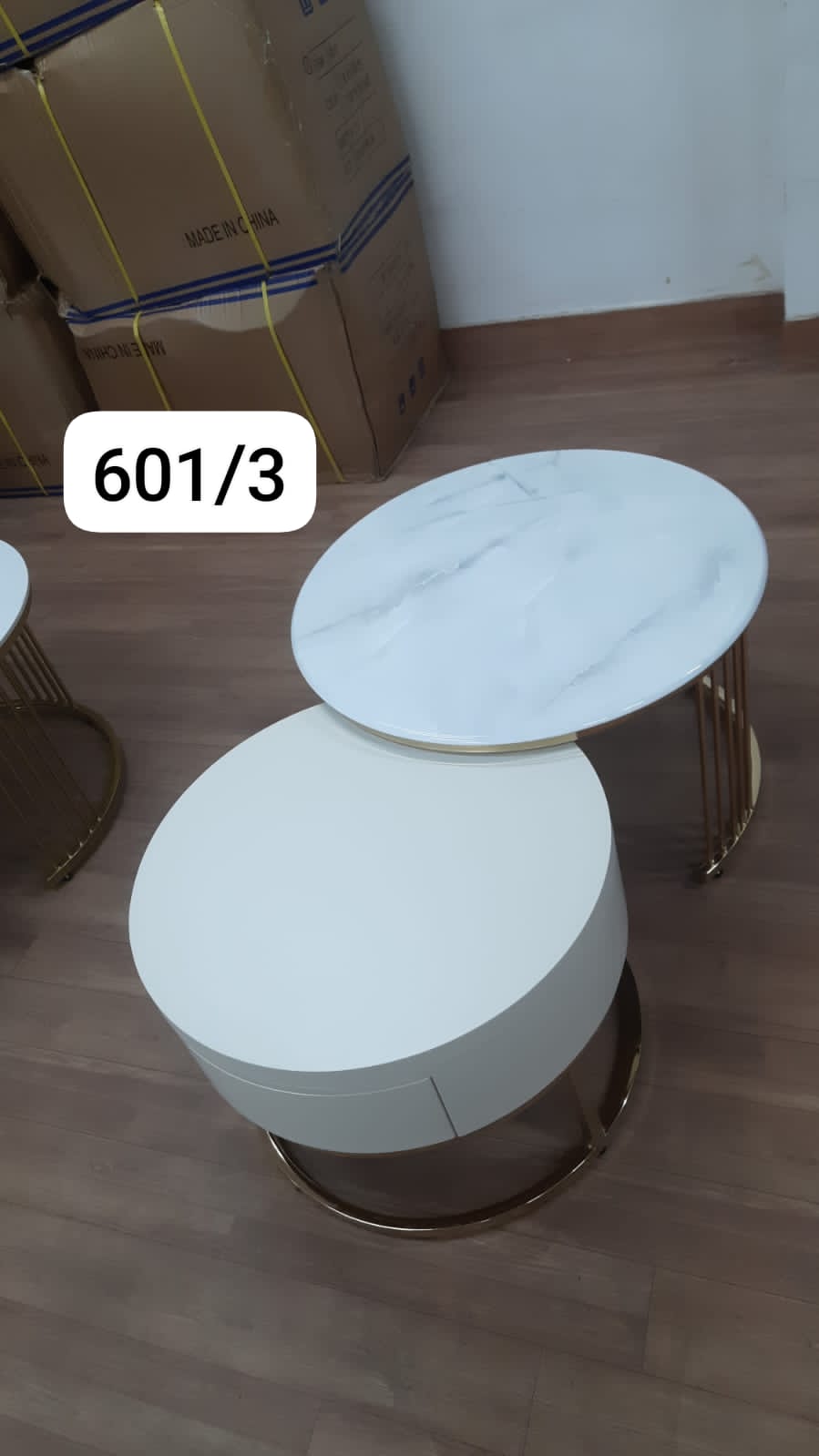 Elegant Coffee Table  601/3 view 2