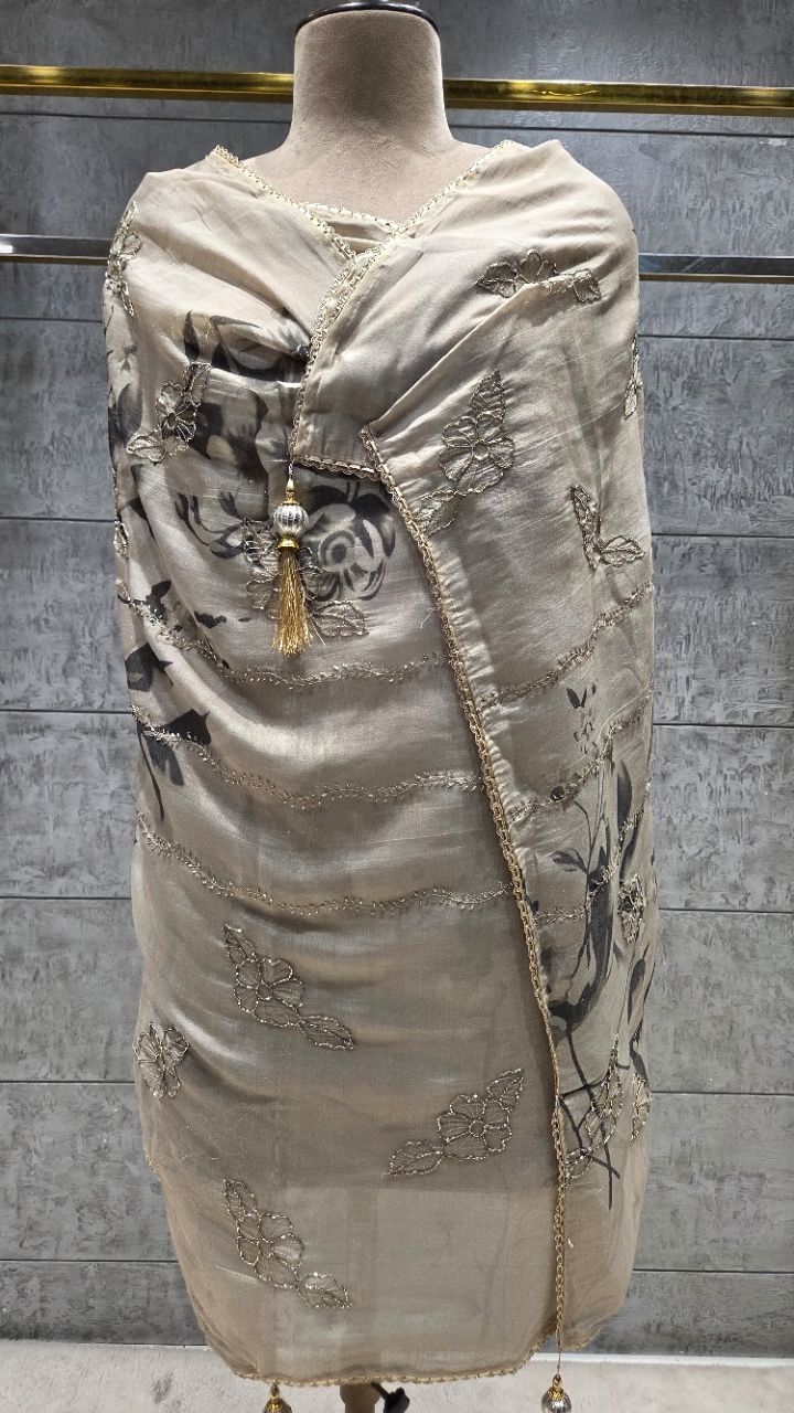 Unstitched .Suit Fabric.. view 3