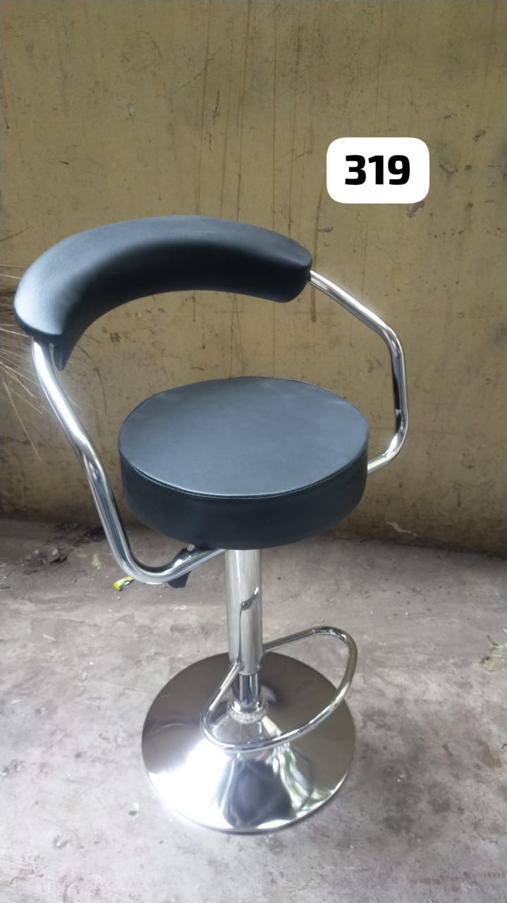 Bar Stool 319 Black view 2