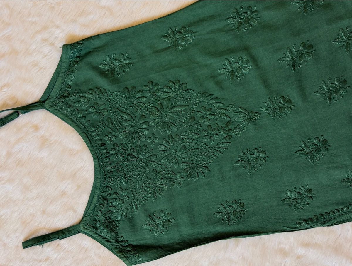 Modal Short Sleeveless Handwork Kurti.💚 view 2