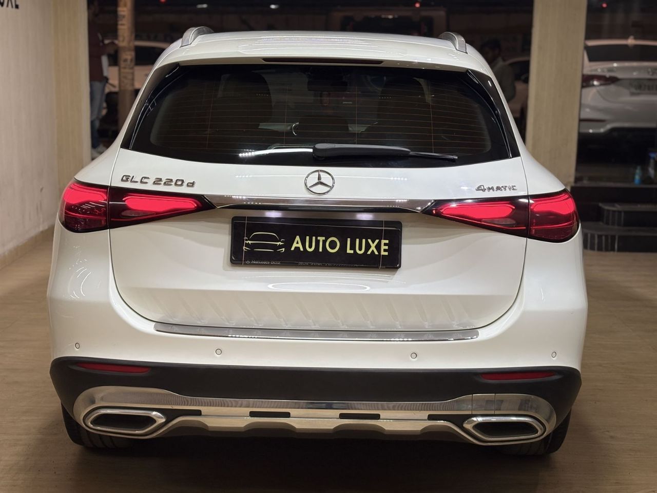 Mercedes-Benz EQB view 2