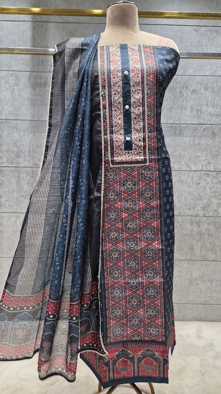 Unstitched Suit.. Fabric view 2