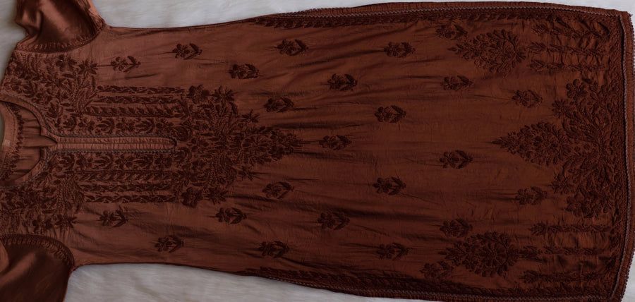 NIYA OMBRE CHANDERI HANDWORK KURTI PLAZO SET IN BROWN. view 3