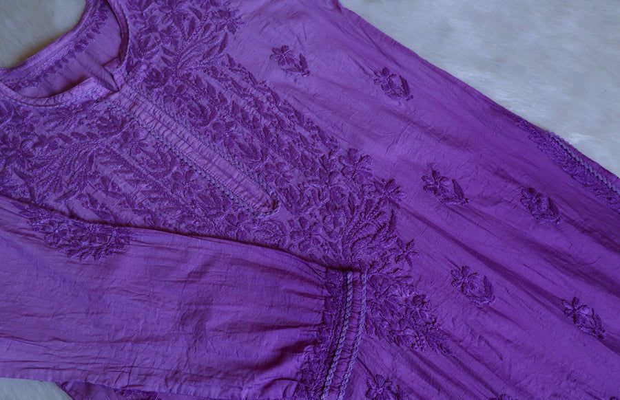 NIYA OMBRE CHANDERI HANDWORK KURTI PLAZO SET IN LAVENDER. view 2