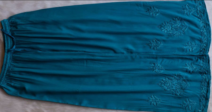 RAYON MUKAISH HANDWORK 3 PIECE SET IN PEACOCK BLUE. view 4