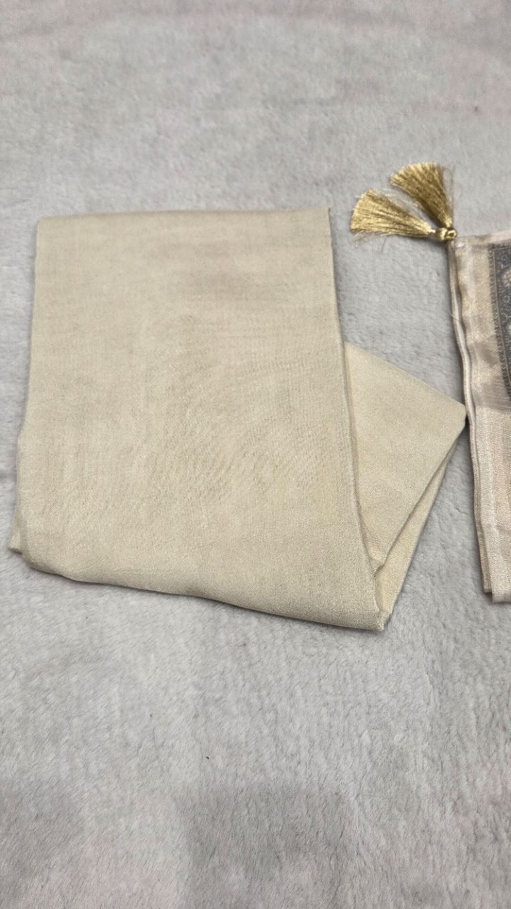 Unstitched.. Suit Fabric.. view 5
