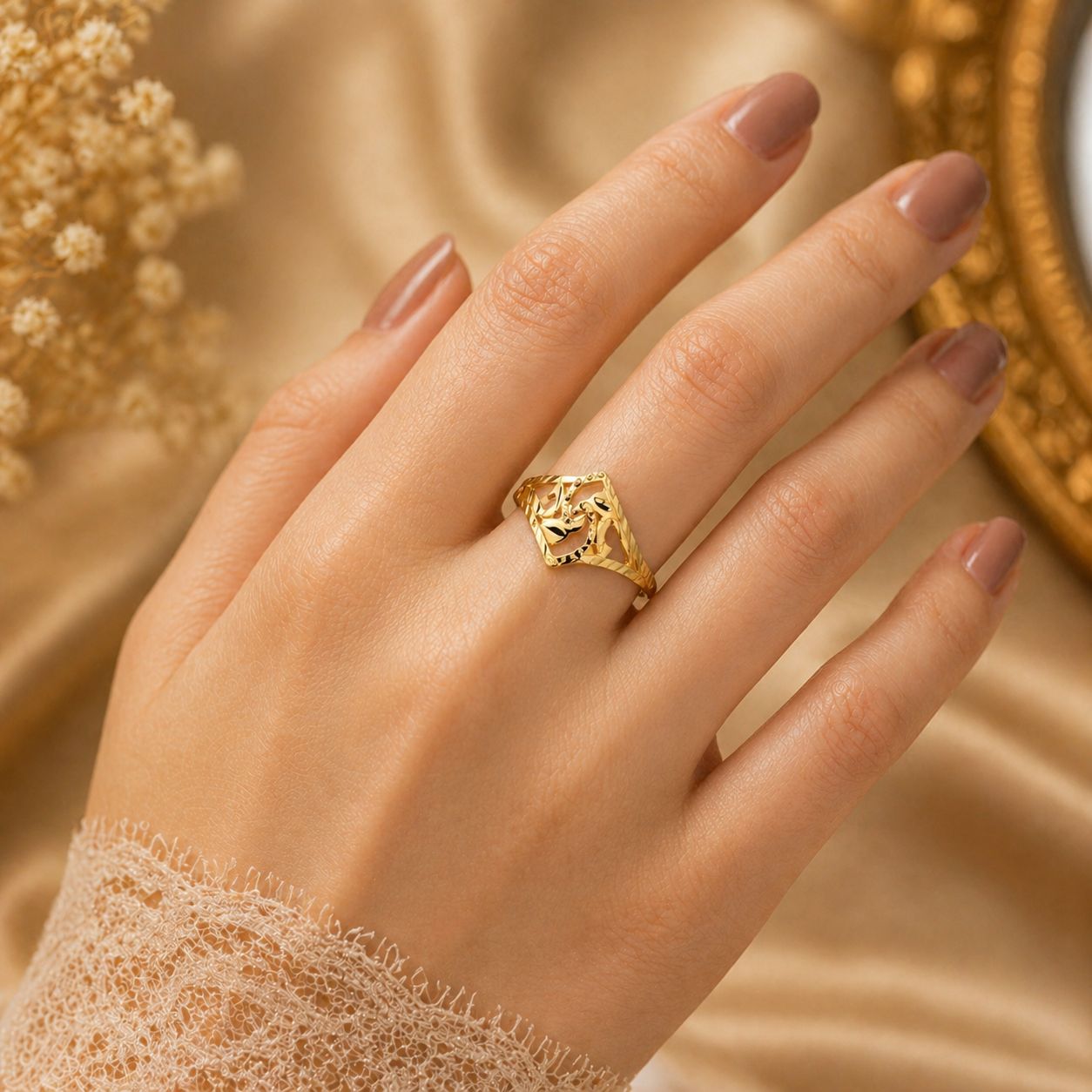 Aviraam Gold Ring 33 view 2