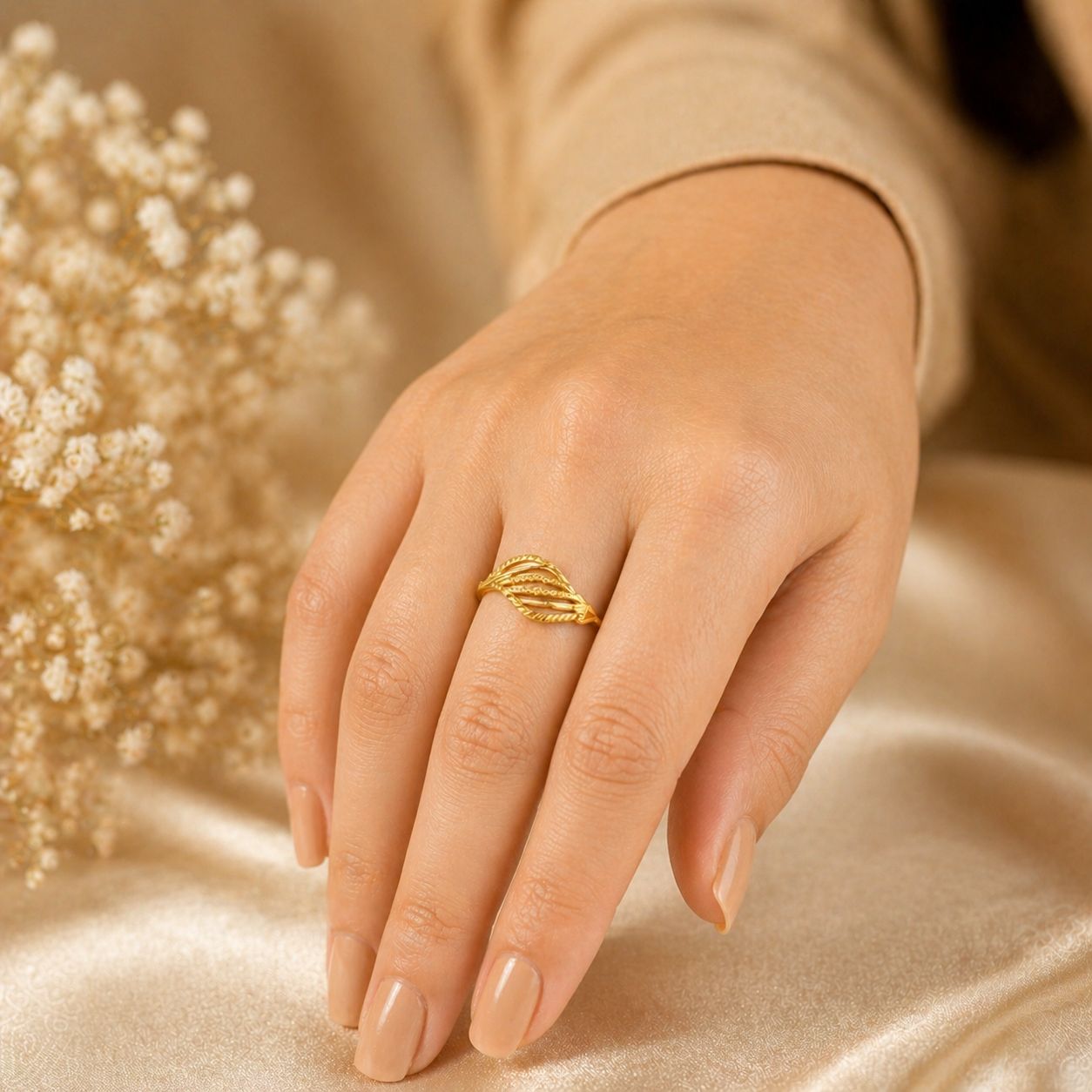 Aviraam Gold Ring 37 view 2