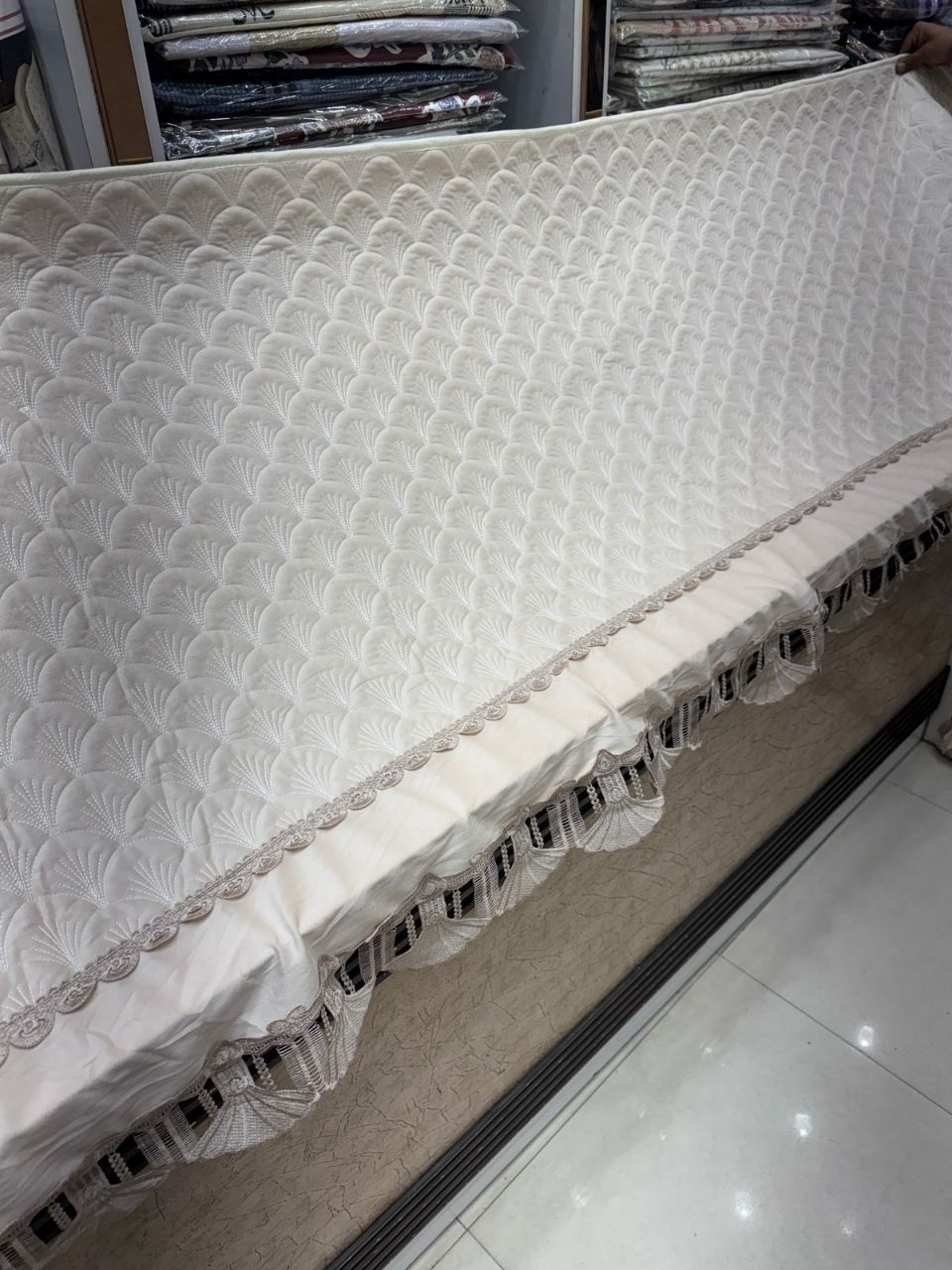 Elegant Quilted Sofa Cover with Tassel Lace Border ,36 Inchi Width view 6
