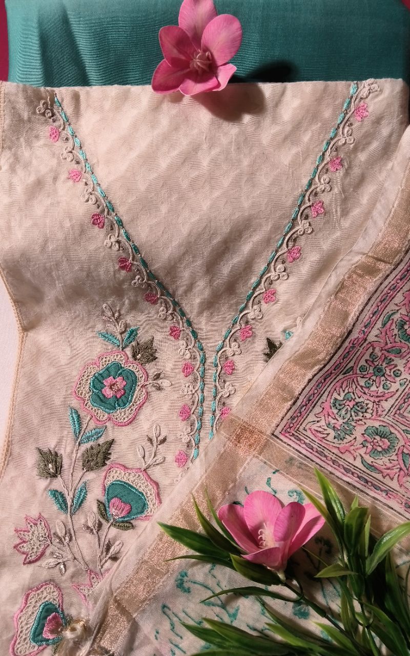 Jamdani Suit view 5