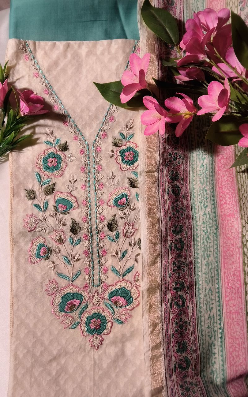 Jamdani Suit view 2