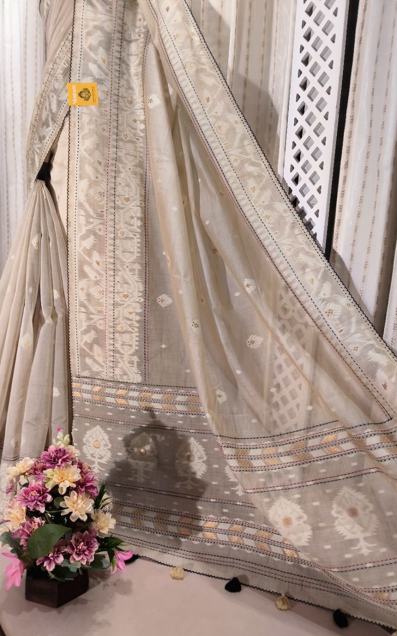 Chanderi Silk Jamdani And Kantha Work Saree view 4