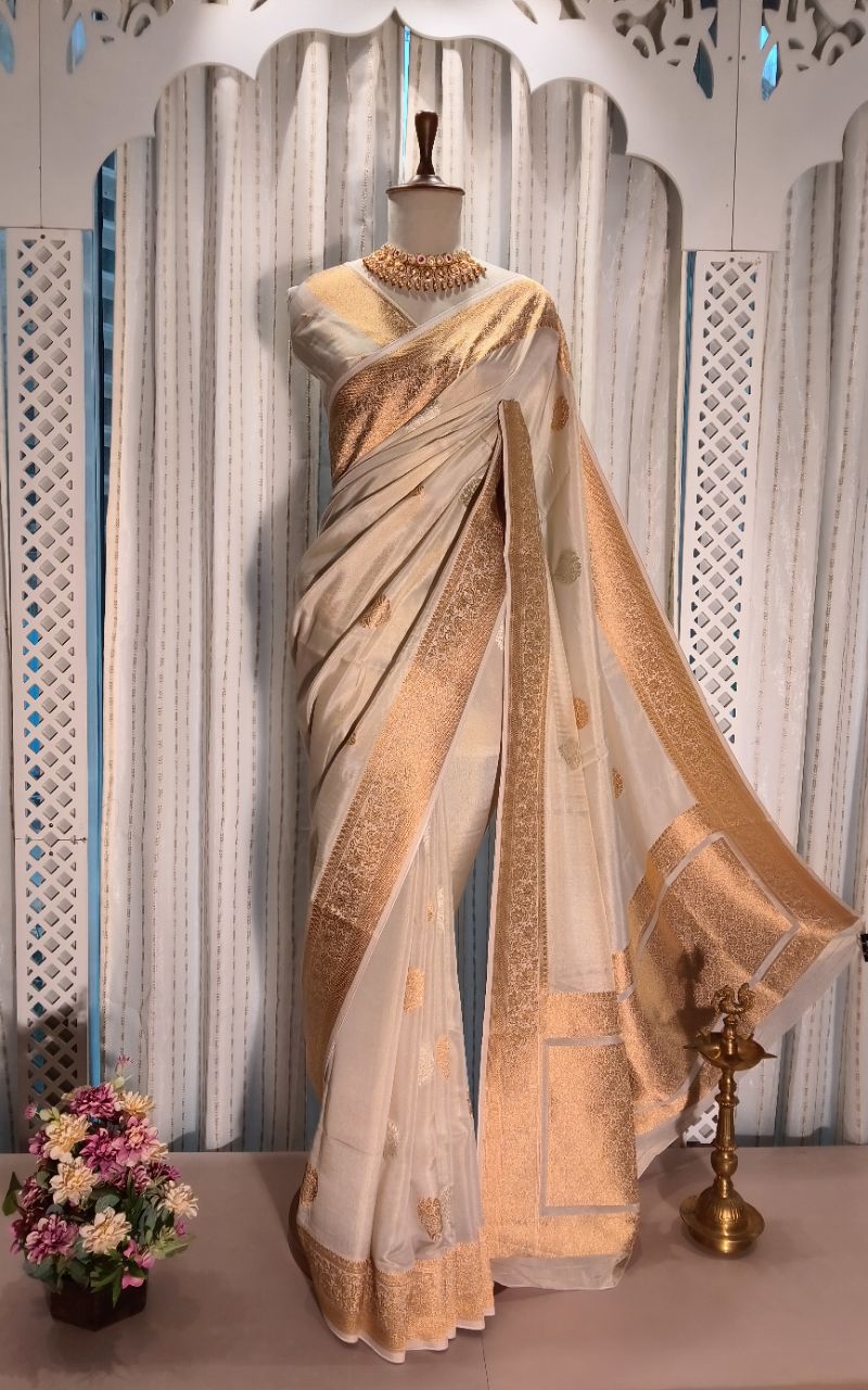 Banarasi Silk With Sona Rupa Butta and Jerry Border view 5