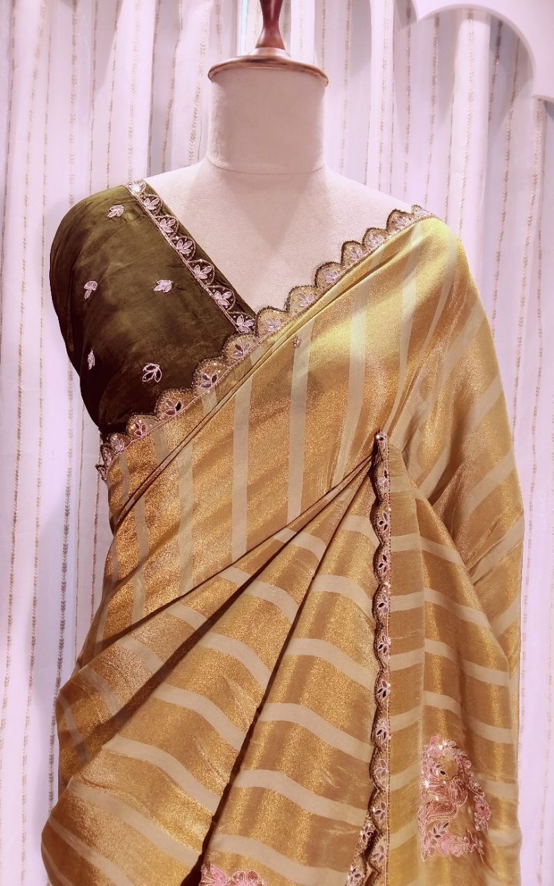 Software Ganja Whit Tissue And Hand Work Saree view 7