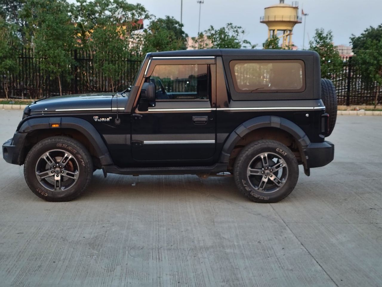 Mahindra Thar 4X4 2021 view 3