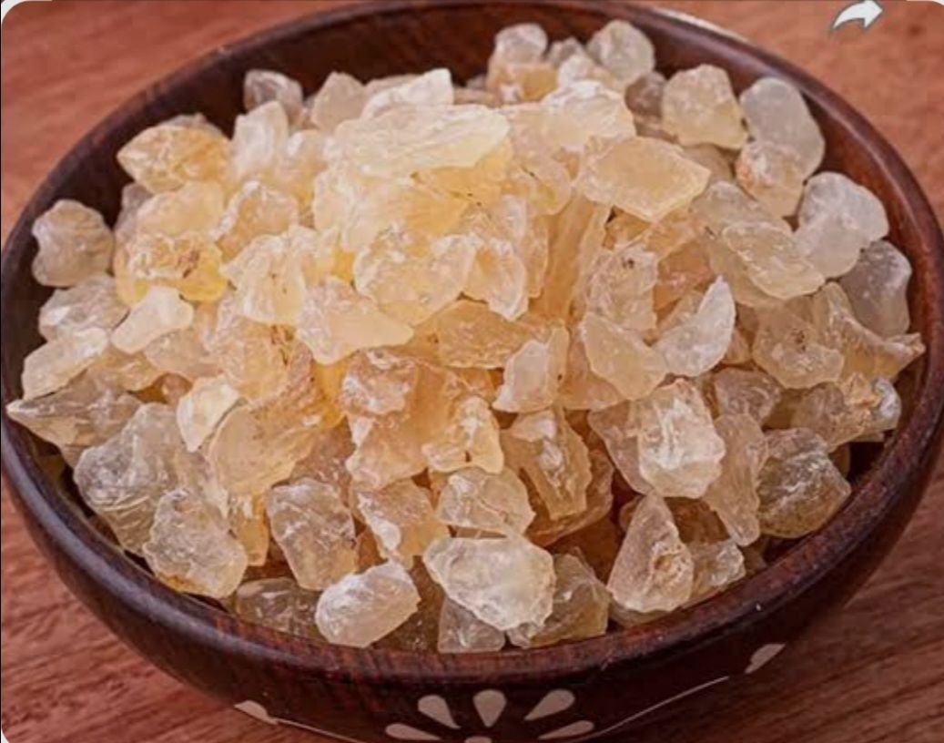 Katheera Gondh (Gum Arabic)