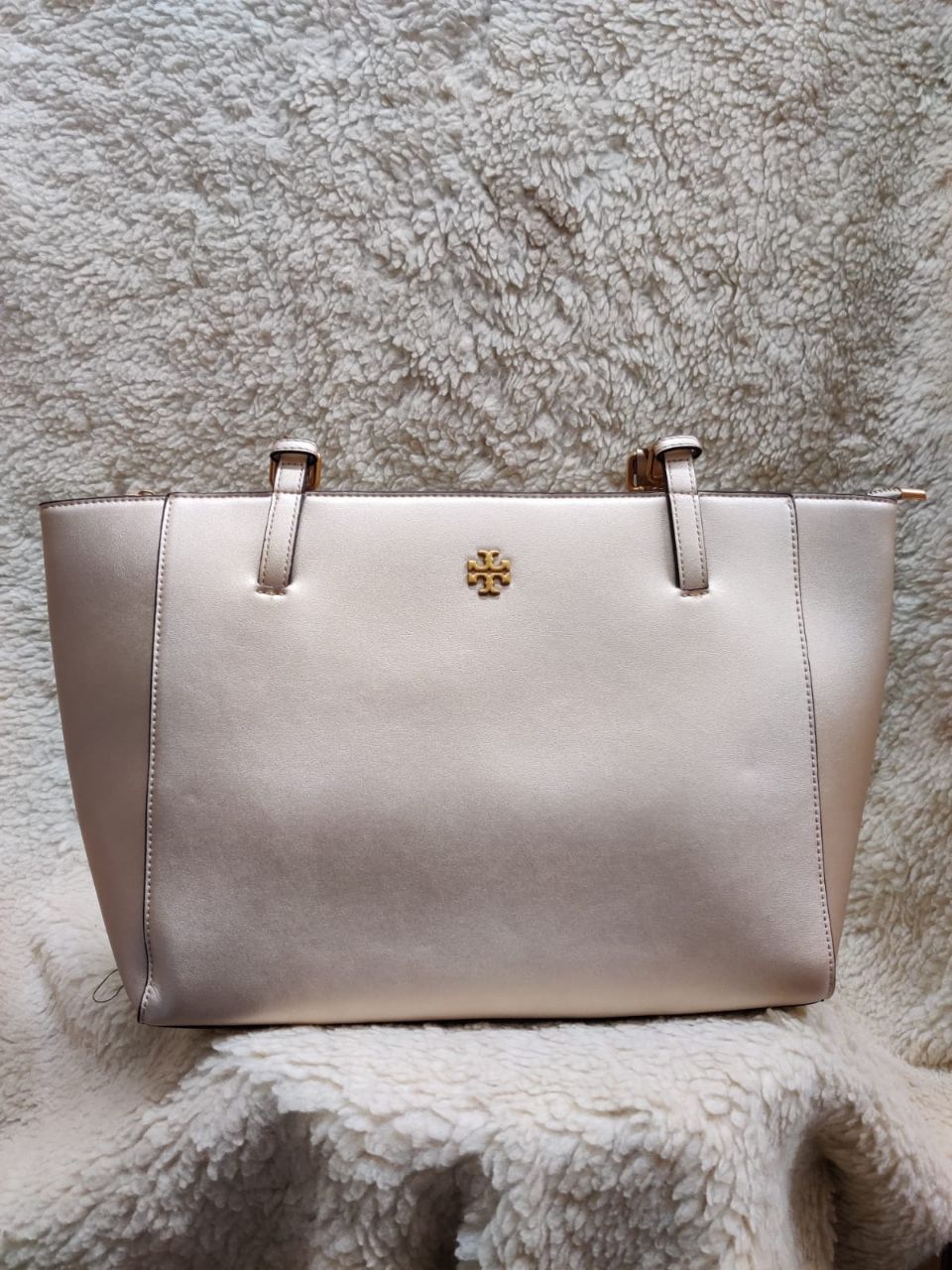 Tory Burch Tote Bag 👜 view 2