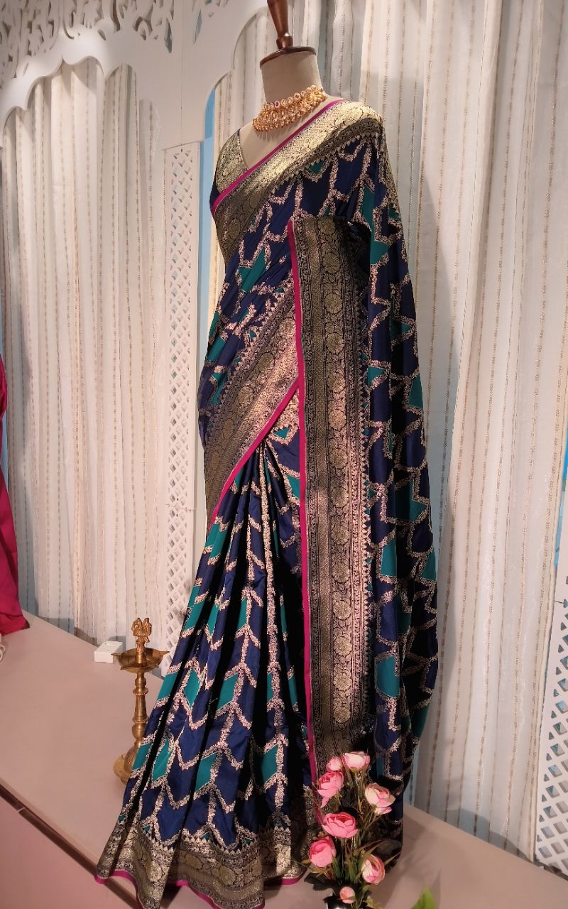 Banarasi Saree With Jerry Border Dual Colour Saree view 2