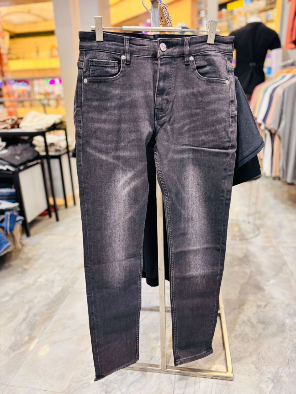 Classic Slimfit Black Denim Jeans view 5