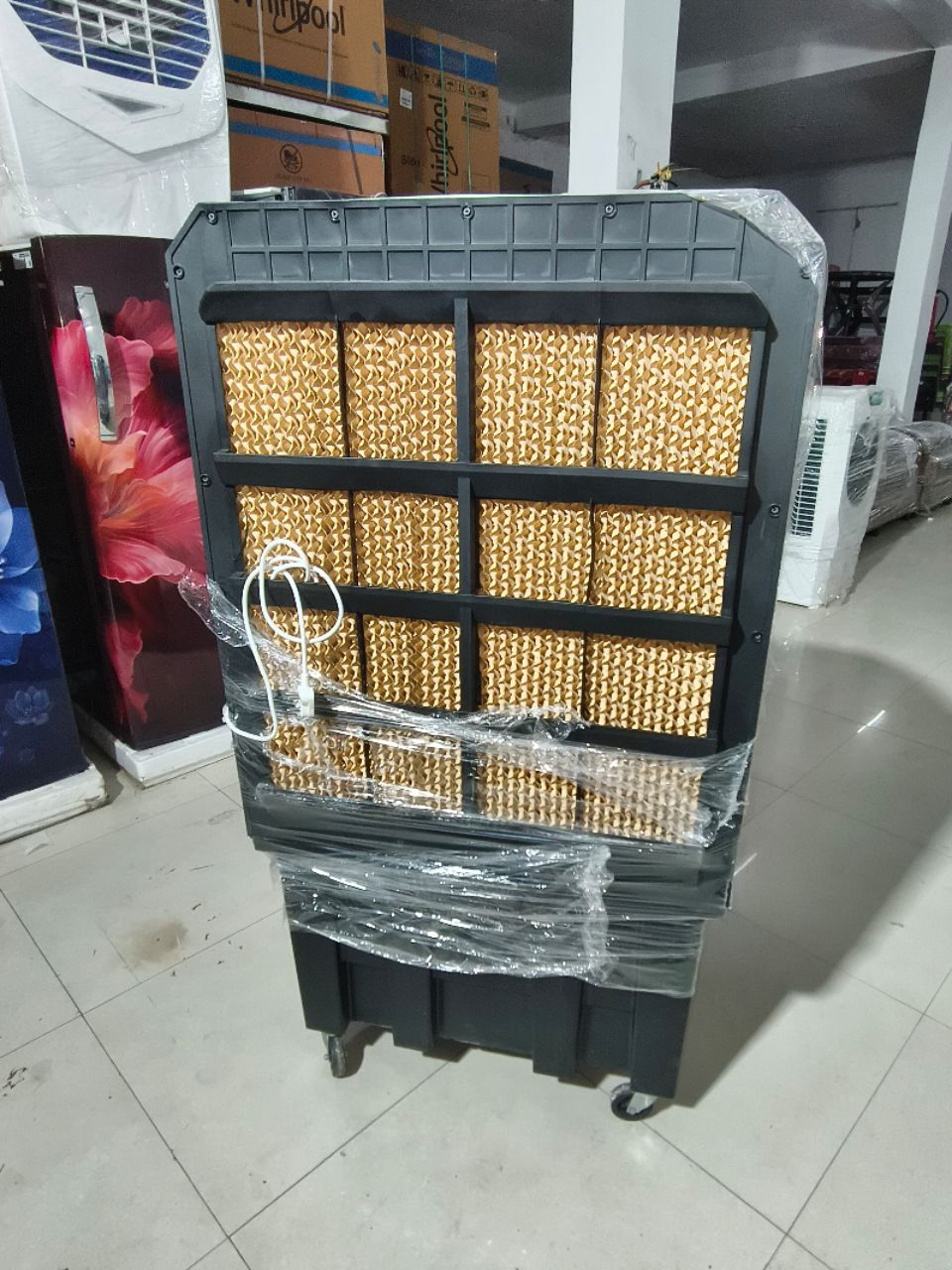 RG Cooler Thor 150 Air Cooler view 3