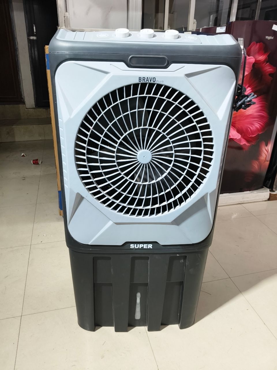 Bravo Plus Super Air Cooler 18" 110 view 2
