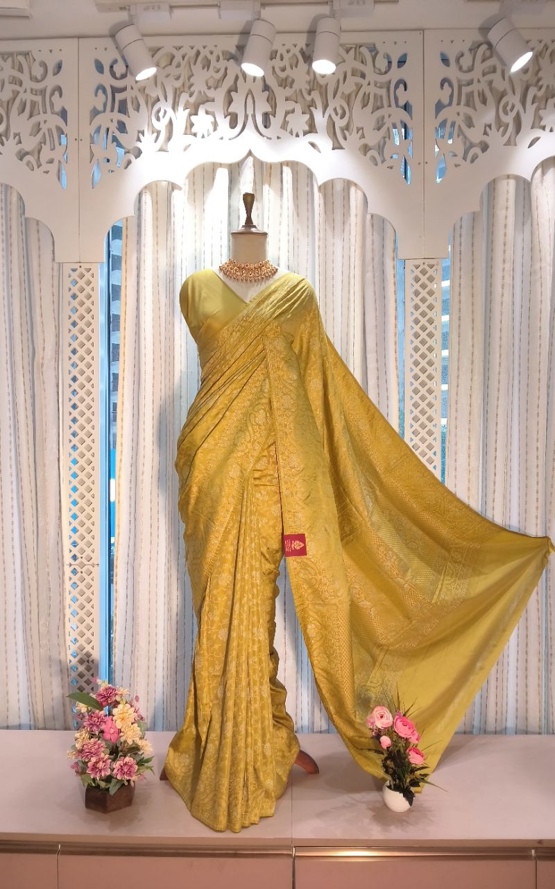 Art silk saree with weaving view 5