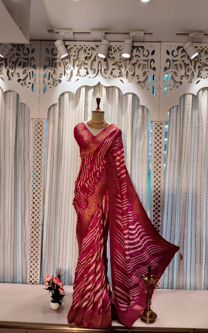Dola Silk Lahariya Print With Jerry Border Saree view 4