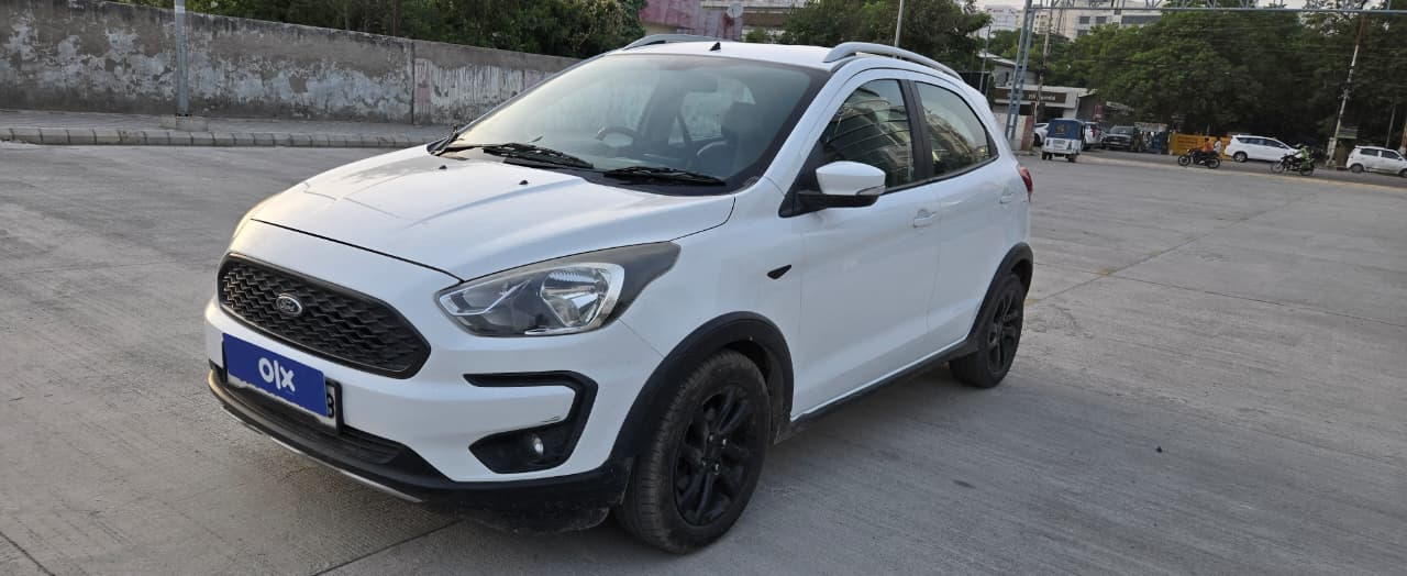 Ford Figo view 2