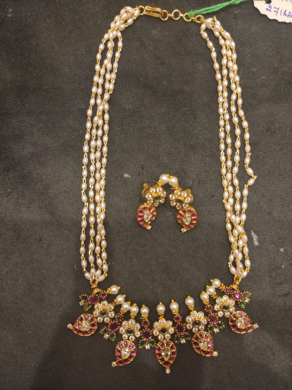 Jewellery Set view 2